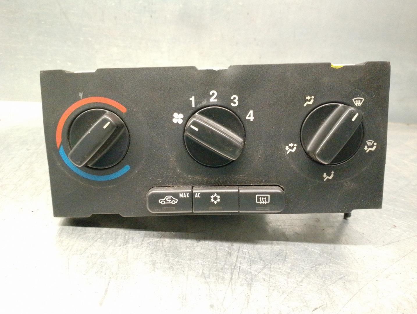 OPEL Astra H (2004-2014) Climate  Control Unit 90559839 24153755