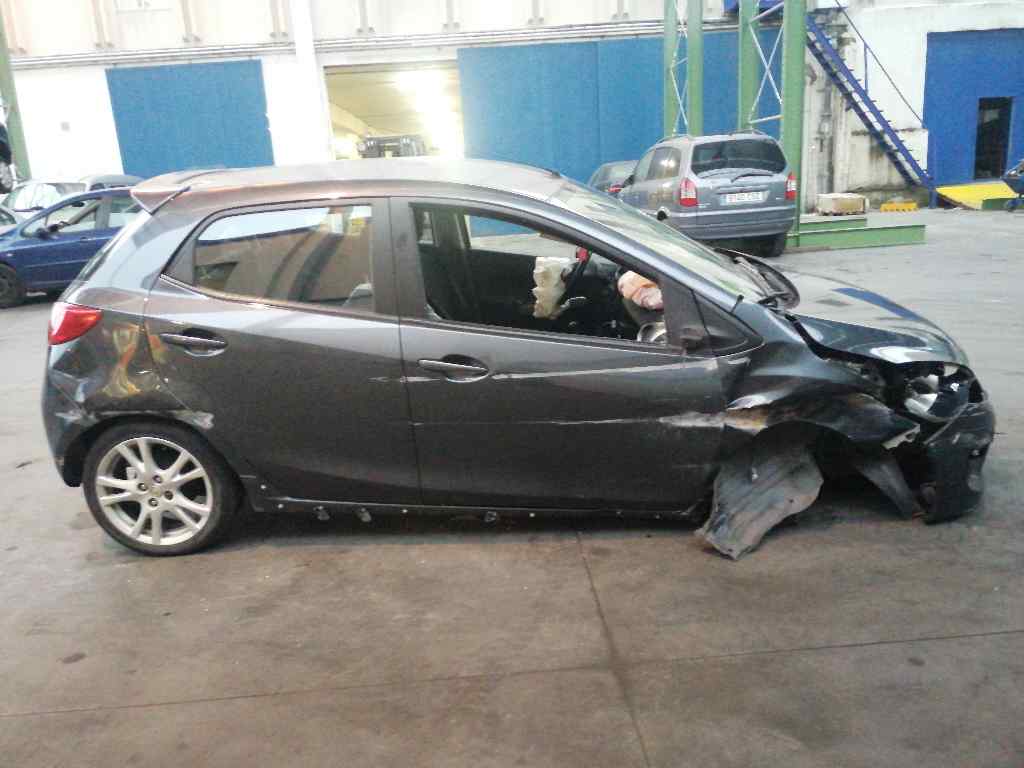 MAZDA 2 2 generation (2007-2014) Bak høyre tåkelys DF715135YB+ 19724042