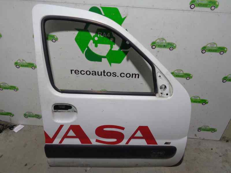 NISSAN Front Right Door 4PUERTAS 19672915