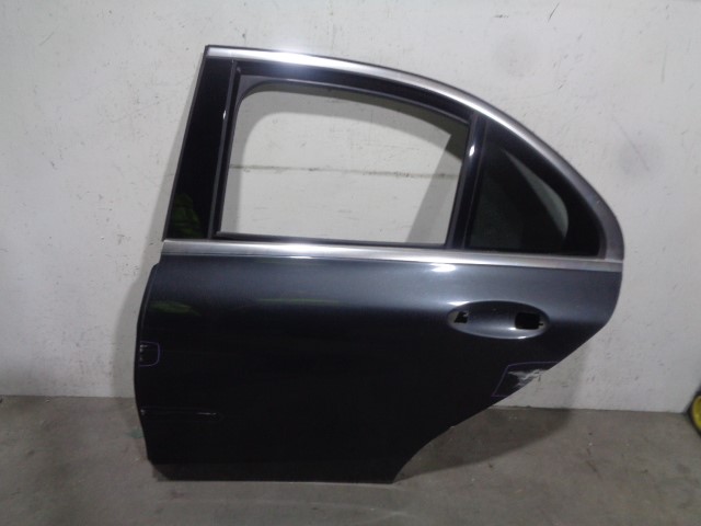 MERCEDES-BENZ C-Class W205/S205/C205 (2014-2023) Rear Left Door A2057300105,GRISOSCURO,4PUERTAS 20801425