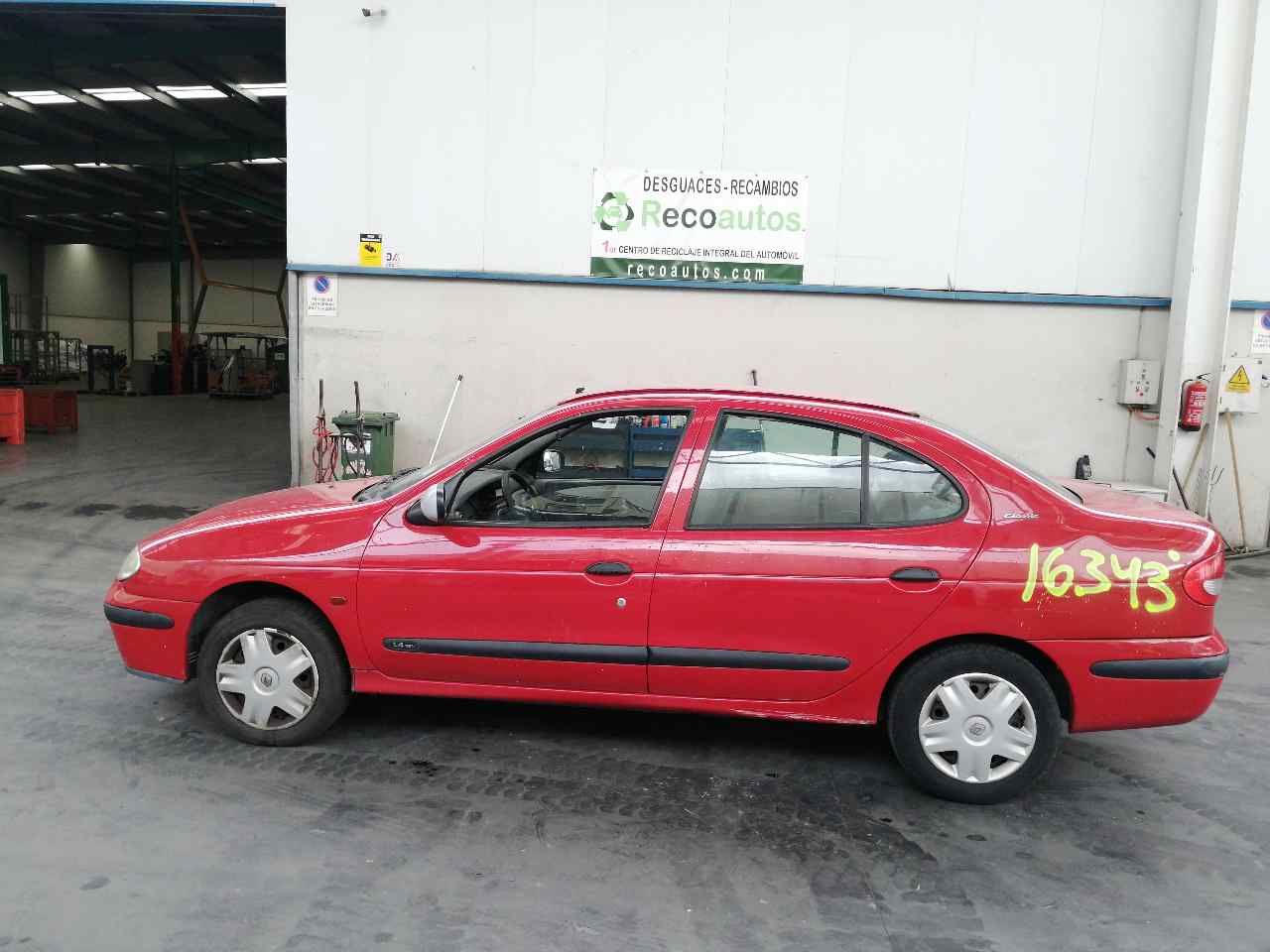 FIAT Megane 2 generation (2002-2012) Зеркало передней правой двери 7PINES,ROJO4PUERTAS,7700431470+ 19837165