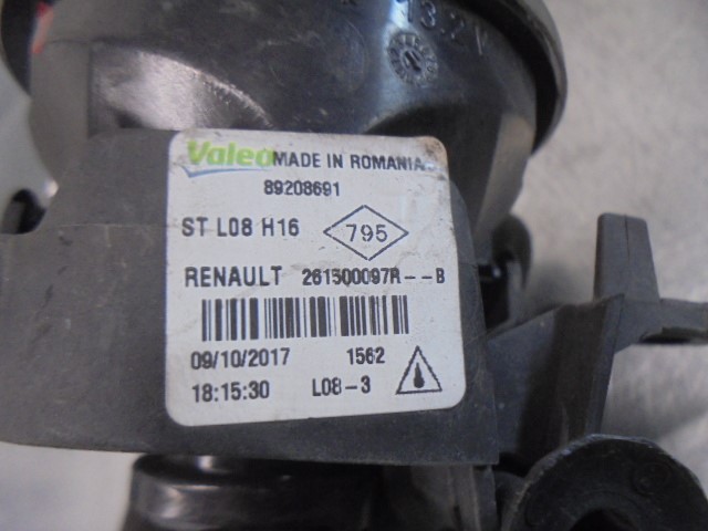 RENAULT Megane 3 generation (2008-2020) Противотуманка бампера передняя правая 261500097R, 89208691, VALEO 21719717