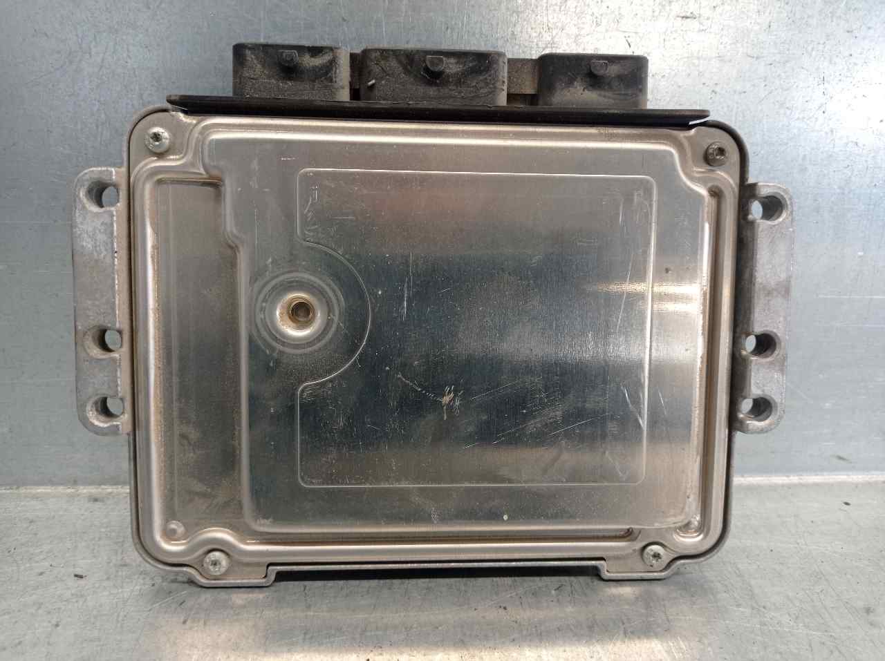 AUDI Megane 2 generation (2002-2012) Engine Control Unit ECU 0281011776,8200391966+ 19748933