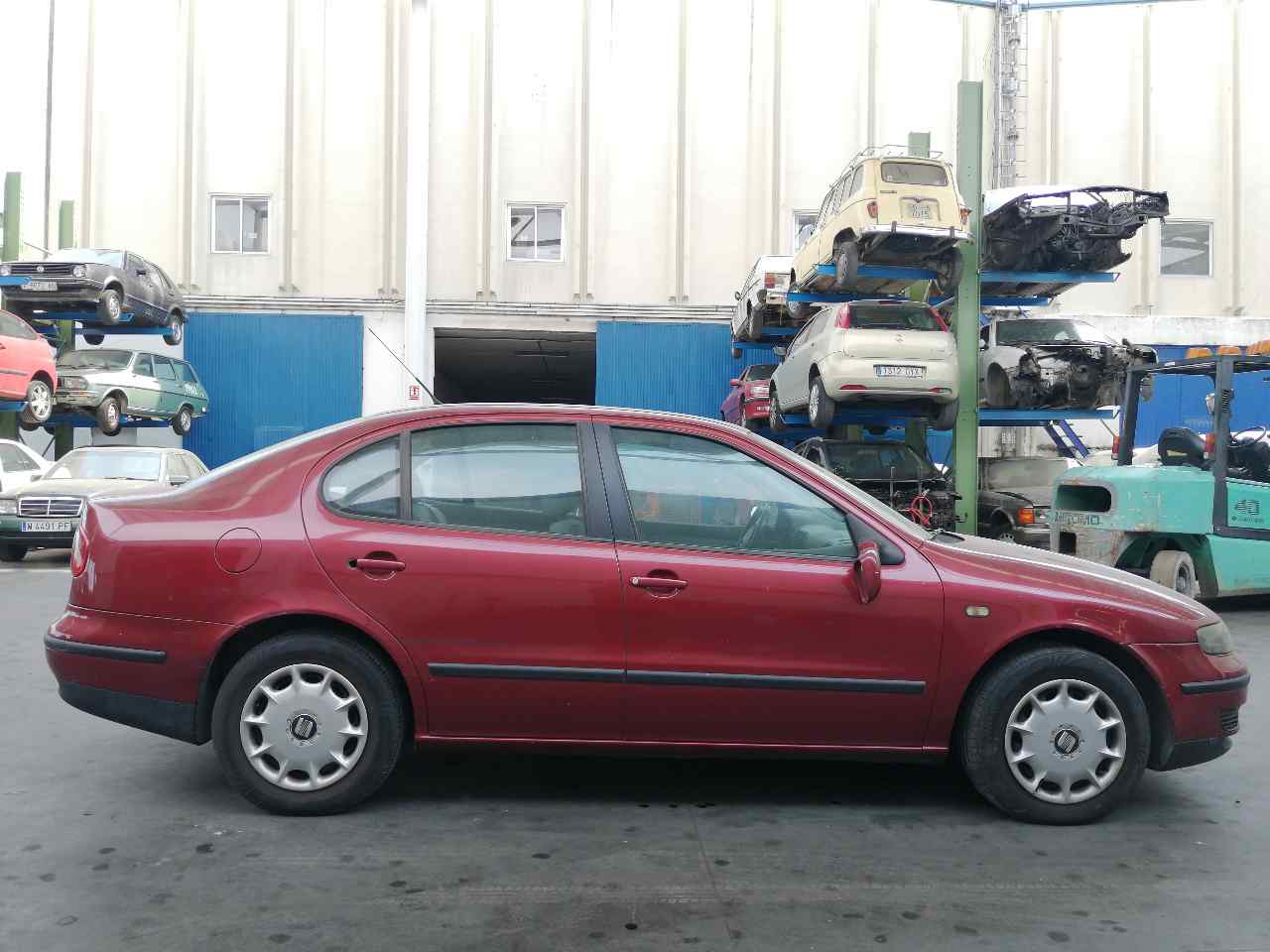 NISSAN Toledo 2 generation (1999-2006) Aizmugurējo kreiso durvju logu pacēlājs 4PUERTAS, 4PUERTAS+18PINES 19816294