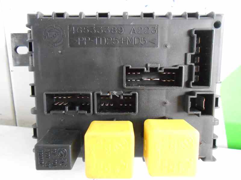 VAUXHALL Bravo 1 generation (1995-2001) Fuse Box 46533389,46533389,46533389+A223 21677361