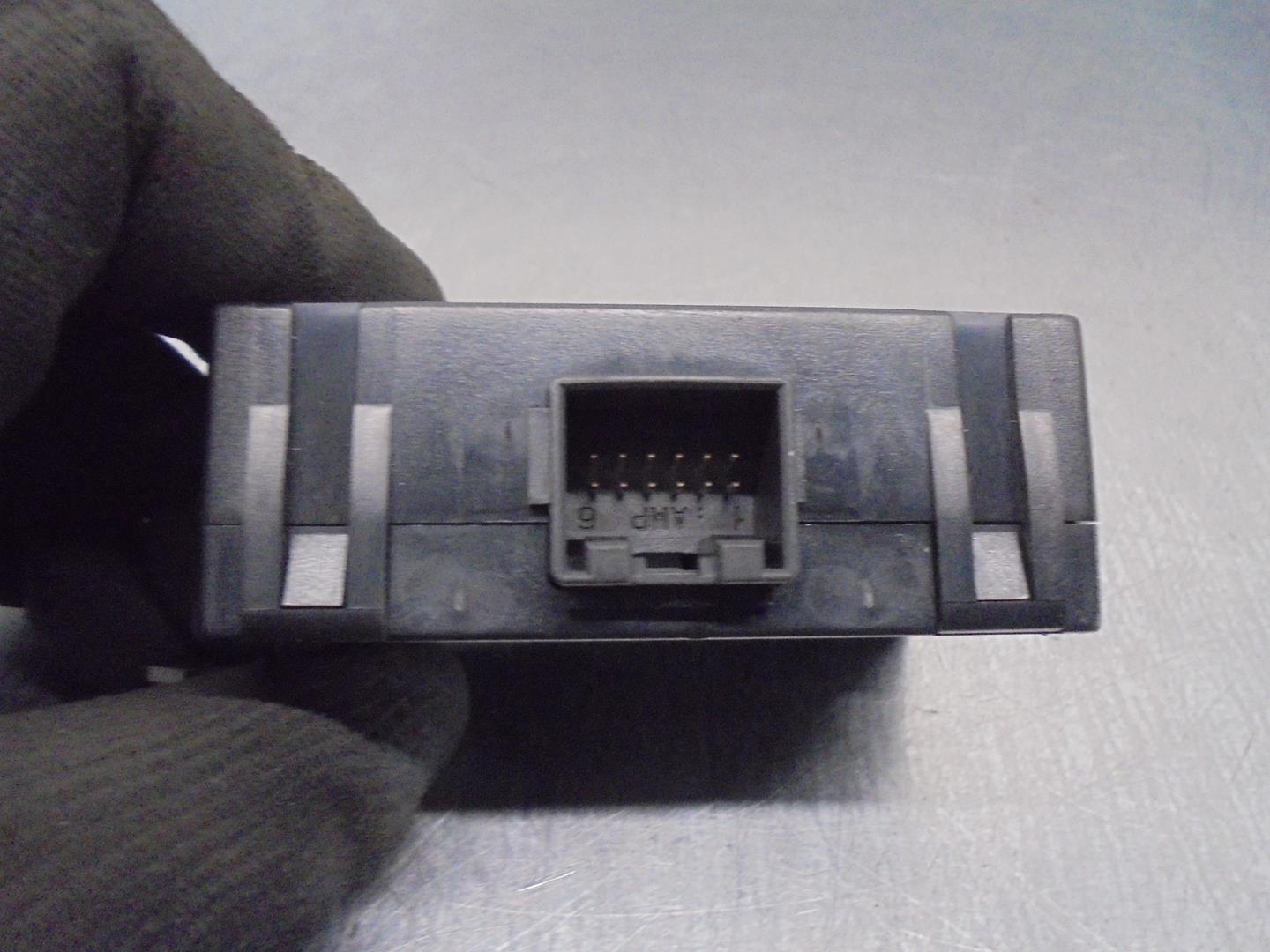 AUDI A8 D2/4D (1994-2002) Блок управления иммобилайзера 4B0953234 24189517