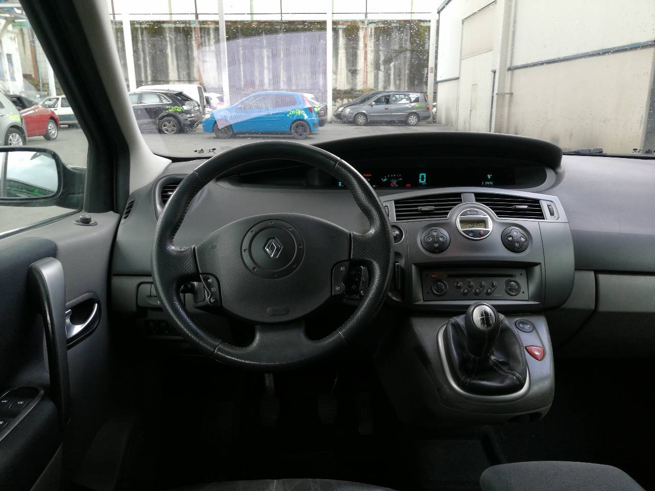 RENAULT Scenic 2 generation (2003-2010) Music Player Without GPS 8200300859TC 23907344
