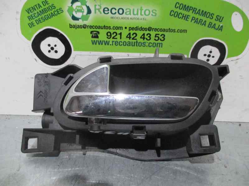 PEUGEOT 407 1 generation (2004-2010) Vasemman etuoven sisäkahvan kehys CAJA6 19555150