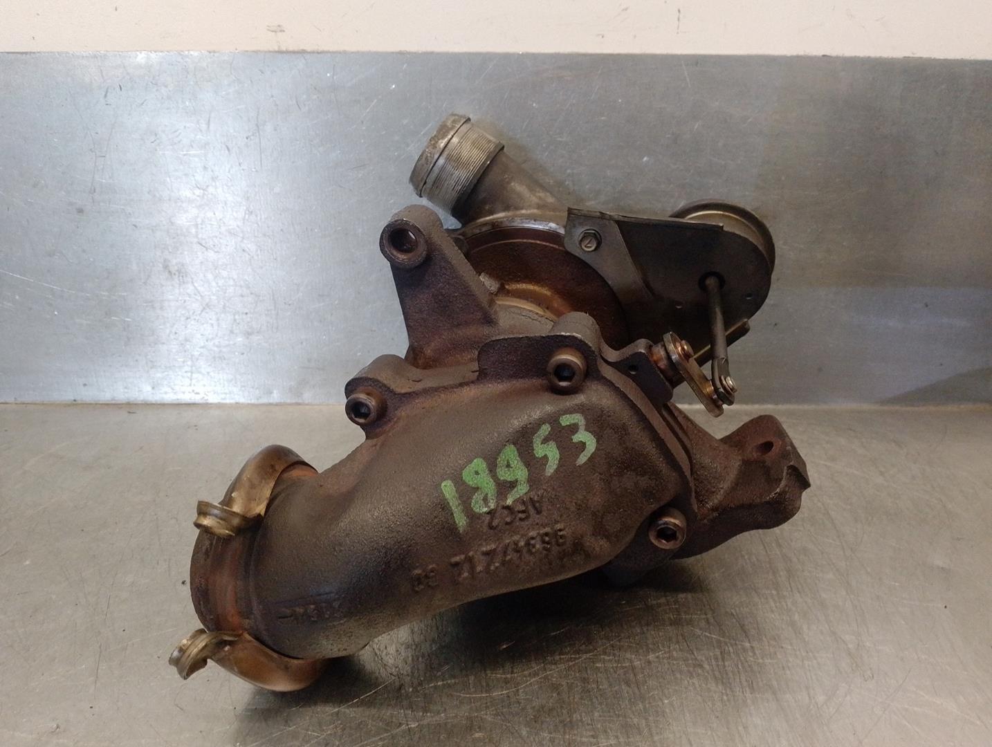 CITROËN Xsara 1 generation (1997-2004) Turbocharger 9645247080, 28497E3, IHI 21732819