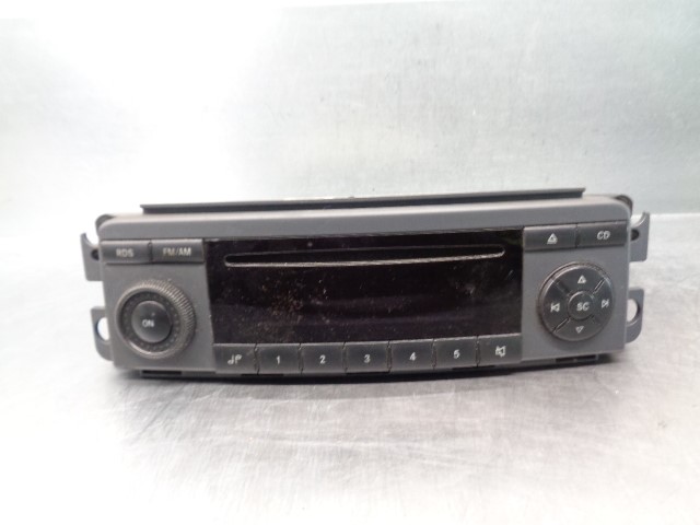 SMART Forfour 1 generation (2004-2006) Music Player Without GPS A4548200379 19912786