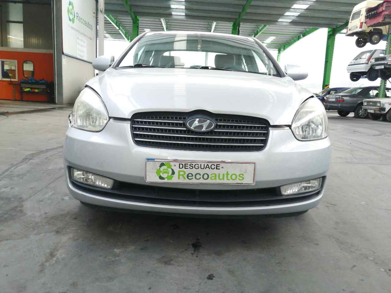 HYUNDAI Accent MC (2006-2011) Priekinių kairių durų langų pakėlimo mygtukai +202004436 19846745