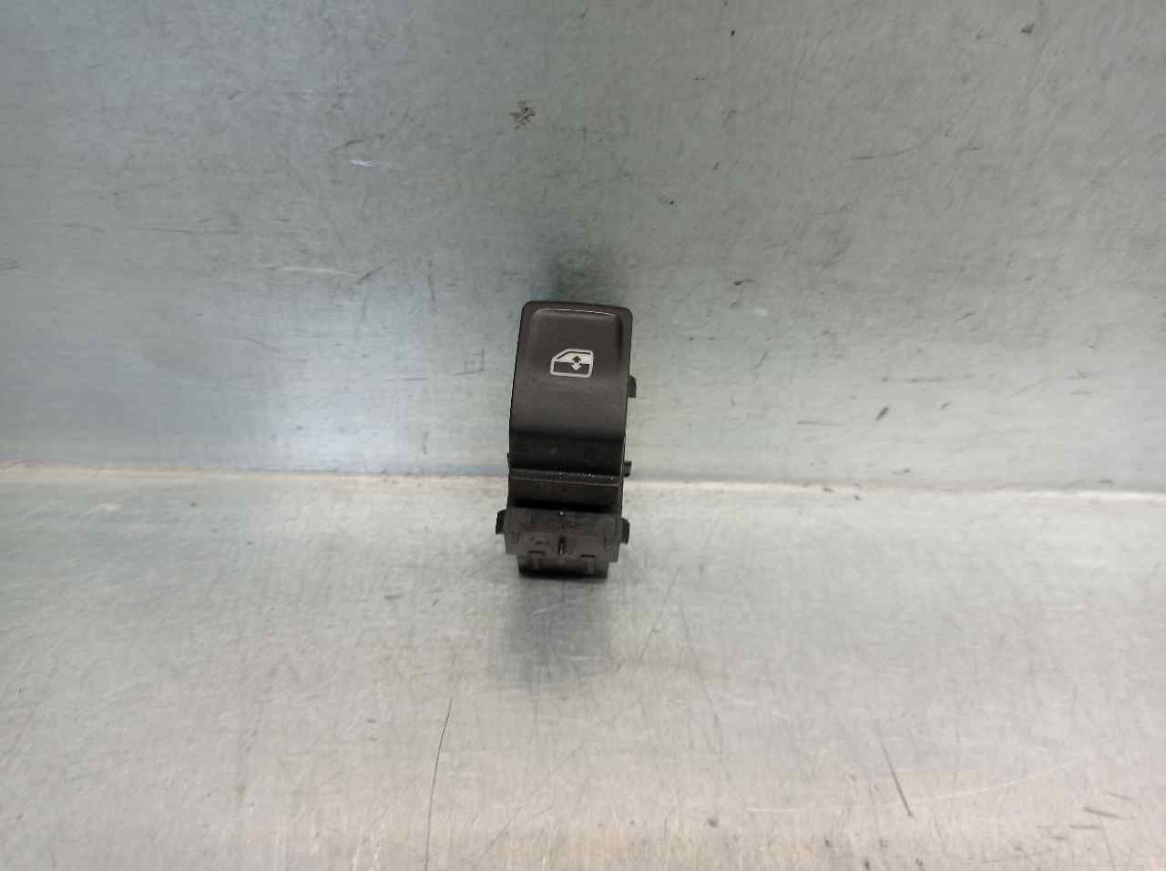 SKODA Yeti 1 generation (2009-2018) Front Right Door Window Switch 5JA959855A 21105767