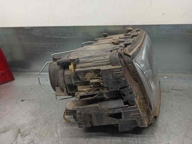 FORD A8 D2/4D (1994-2002) Front Høyre Frontlykt 4D0941004,0301047212 19696260