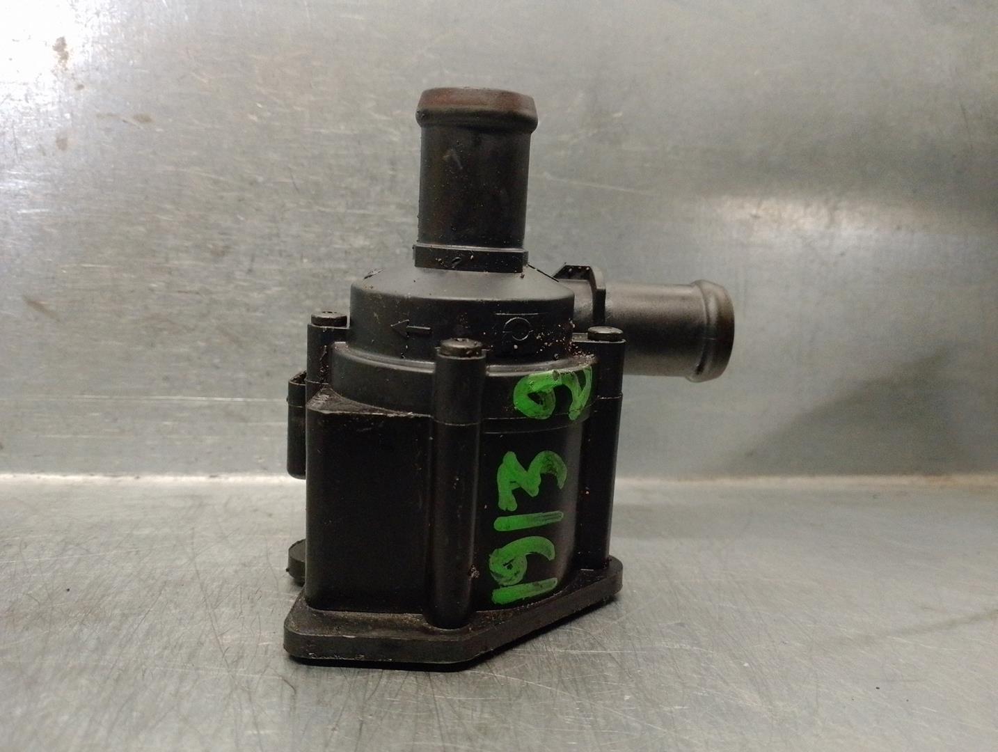 AUDI A4 B7/8E (2004-2008) Water Pump 8K0819147A, 8K0819147A 24173596