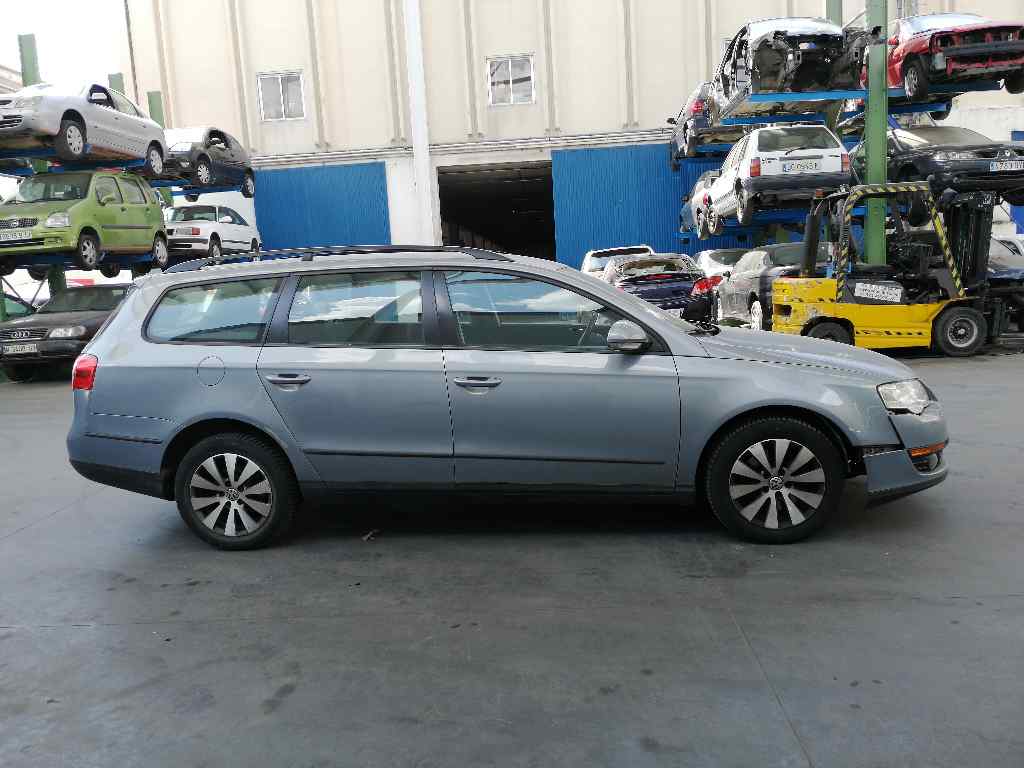 CHEVROLET Passat Variant 1 generation (2010-2024) Другие части внутренние двигателя MANNHUMMEL, MANNHUMMEL+6740273403 19758158