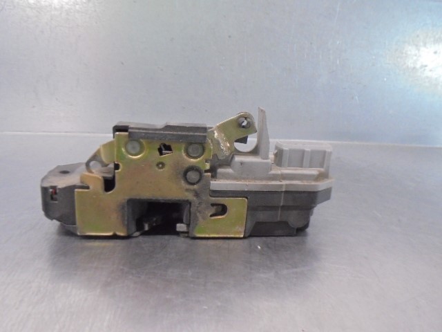 PEUGEOT 206 1 generation (1998-2009) Rear Right Door Lock 913887,4PINES,5PUERTAS 21720132