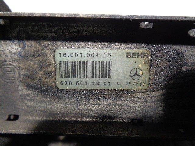 MERCEDES-BENZ Vito W638 (1996-2003) Radiateur de refroidisseur intermédiaire A6385012901, 160010041F, BEHR 24151195