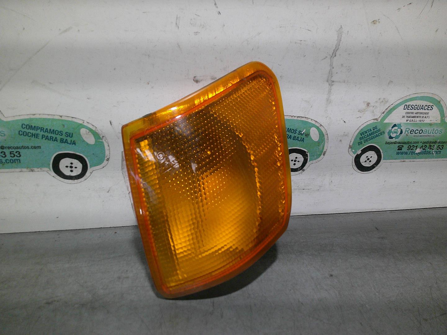 FORD Front left turn light 1062433, 5PUERTAS 24185818
