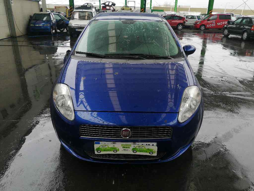 FIAT Grande Punto 1 generation (2006-2008) Forreste højre dørlås 5PUERTAS,5PUERTAS+6PINES 19722462