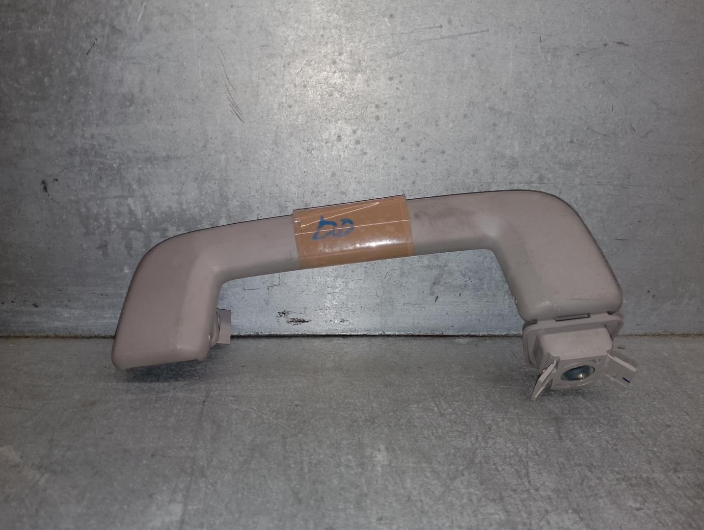 VOLVO C30 1 generation (2006-2013) Främre höger dörr yttre handtag 39801750 24211697