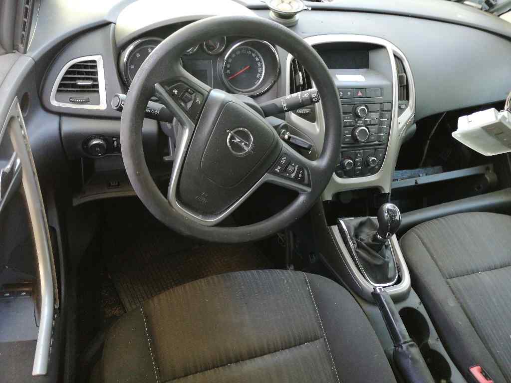 OPEL Astra J (2009-2020) Молдинг задней левой двери 19754579