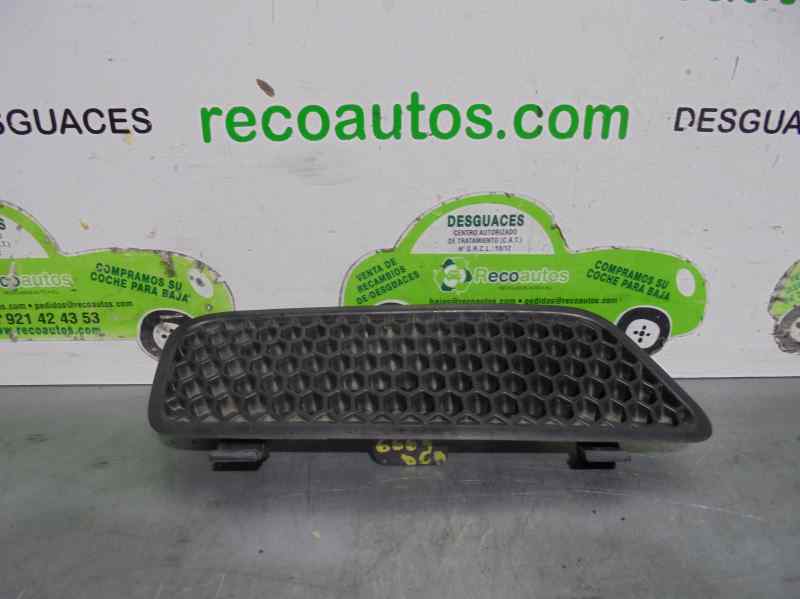 RENAULT Scenic 1 generation (1996-2003) Решетка радиатора 7700428467 19587538