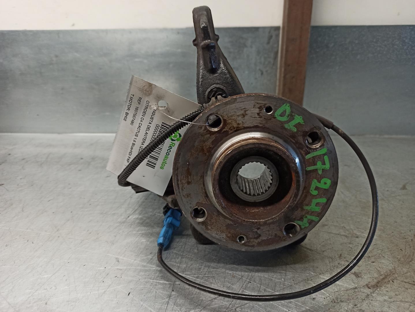 CITROËN C4 Cactus 1 generation (2014-2024) Front Left Wheel Hub 1607557480 19874486