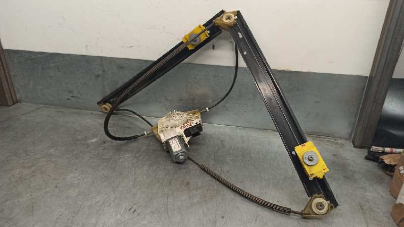 TOYOTA A6 C6/4F (2004-2011) Front Left Door Window Regulator 4PUERTAS,4PUERTAS+6PINES 19726683