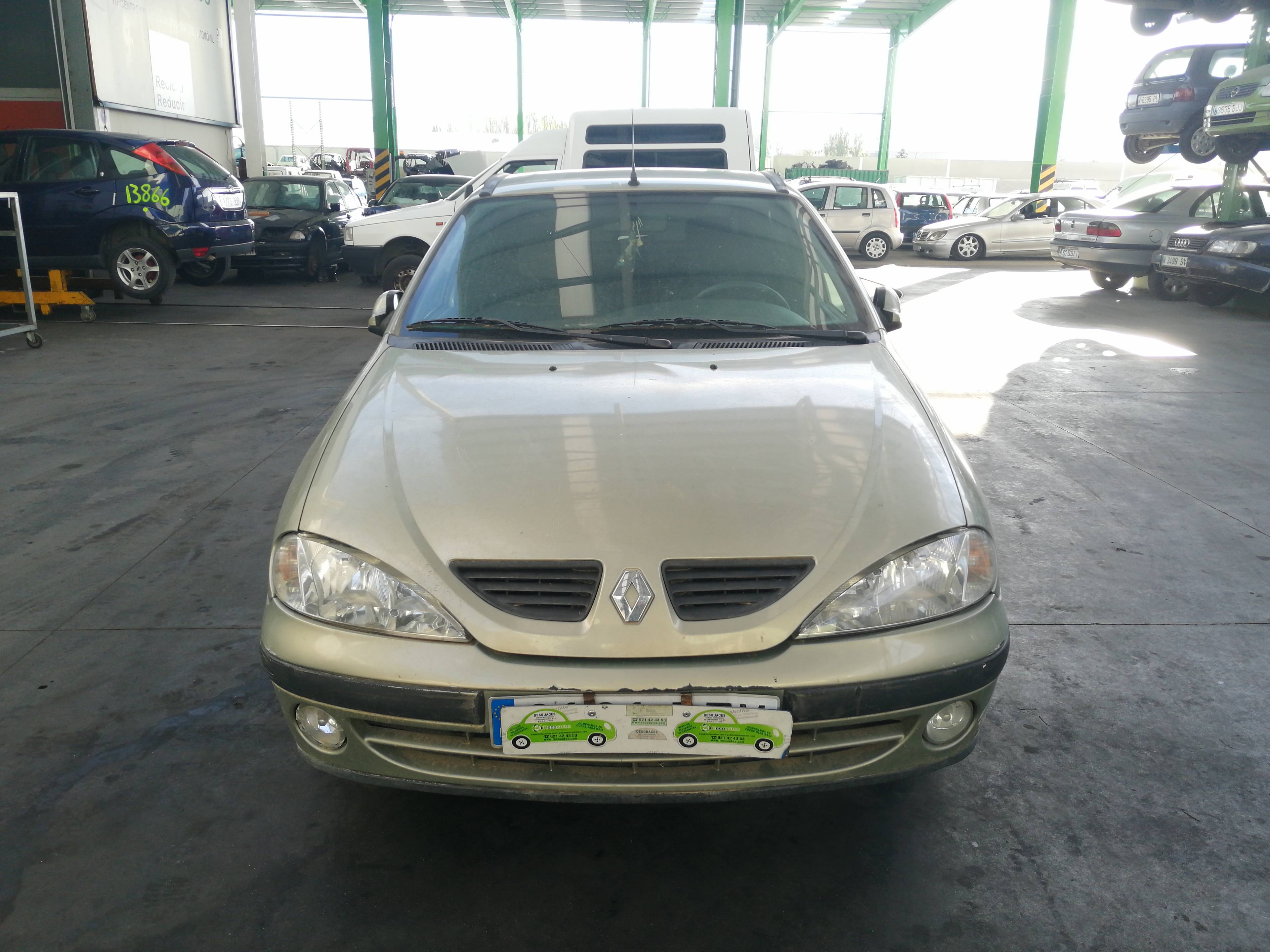 BMW Megane 1 generation (1995-2003) Замок задней правой двери 5PUERTAS, 8200194285+ 24117554