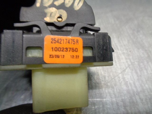 MERCEDES-BENZ Citan W415 (2012-2021) Кнопка стеклоподъемника передней правой двери 254217475R 21719240