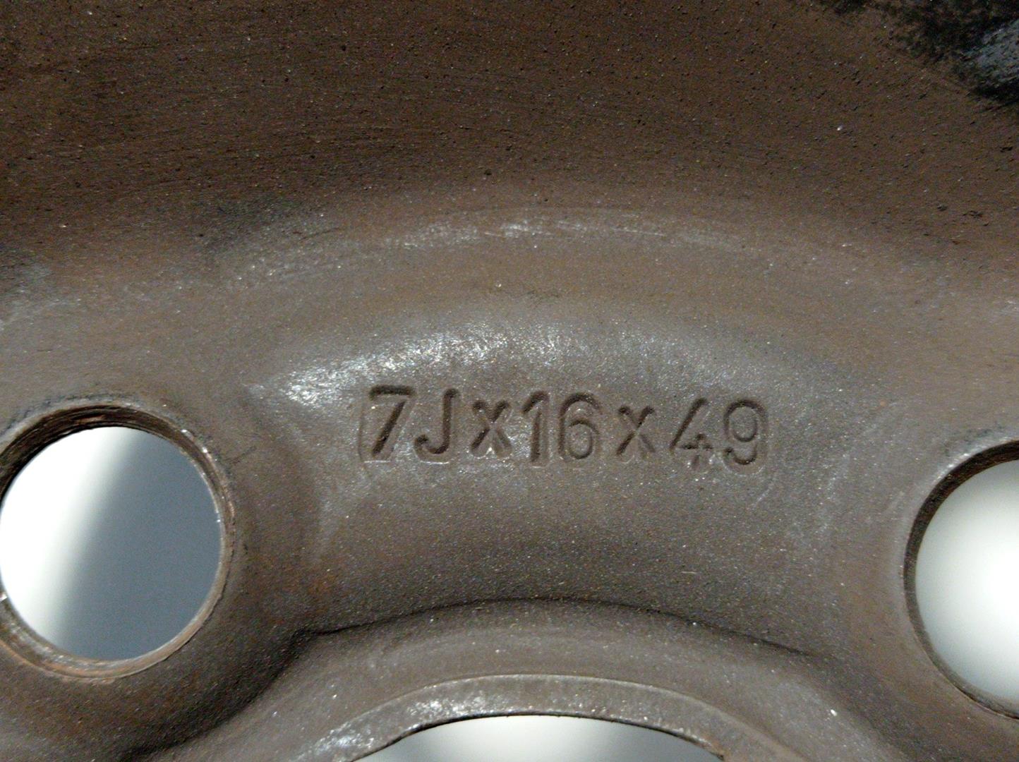 VOLVO S80 1 generation (1998-2006) Колесо 9173122, R167JX16X49, HIERRO 24535609