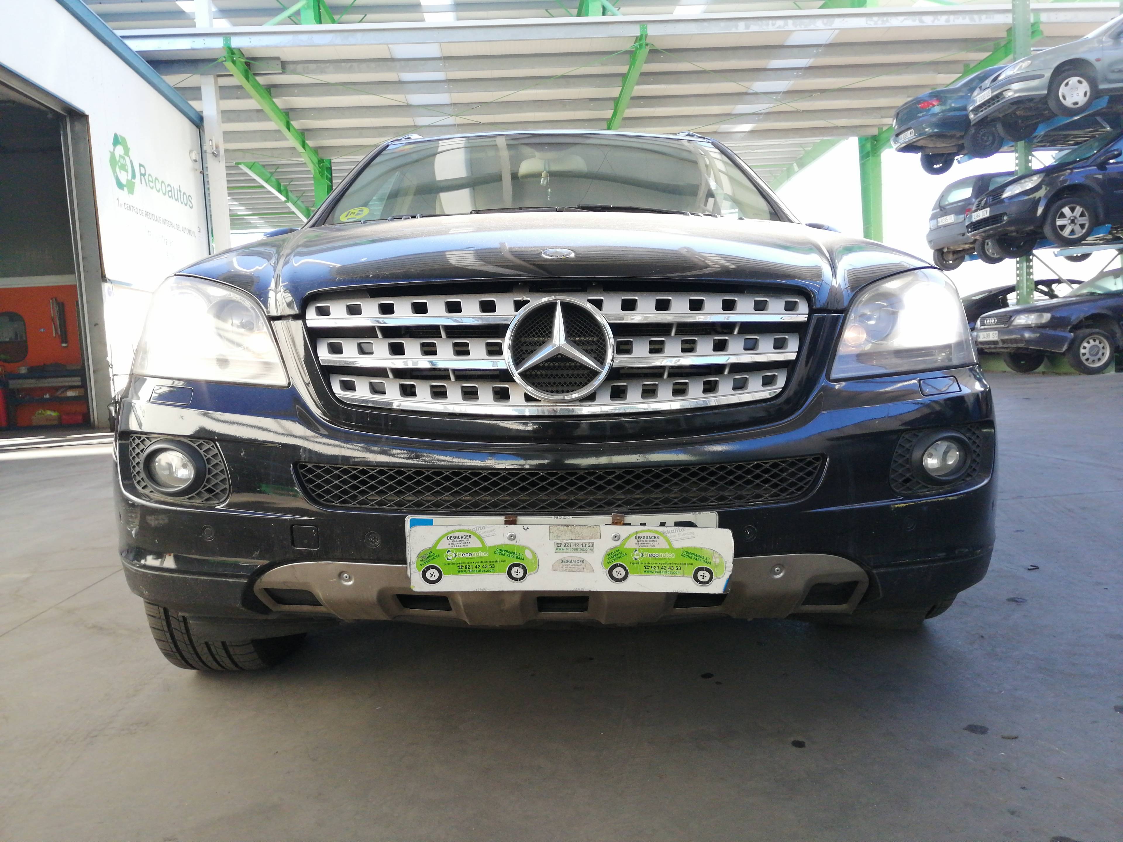 MERCEDES-BENZ M-Class W164 (2005-2011) Galinių kairių durų išorinė rankenėlė +A1647600570 19775660