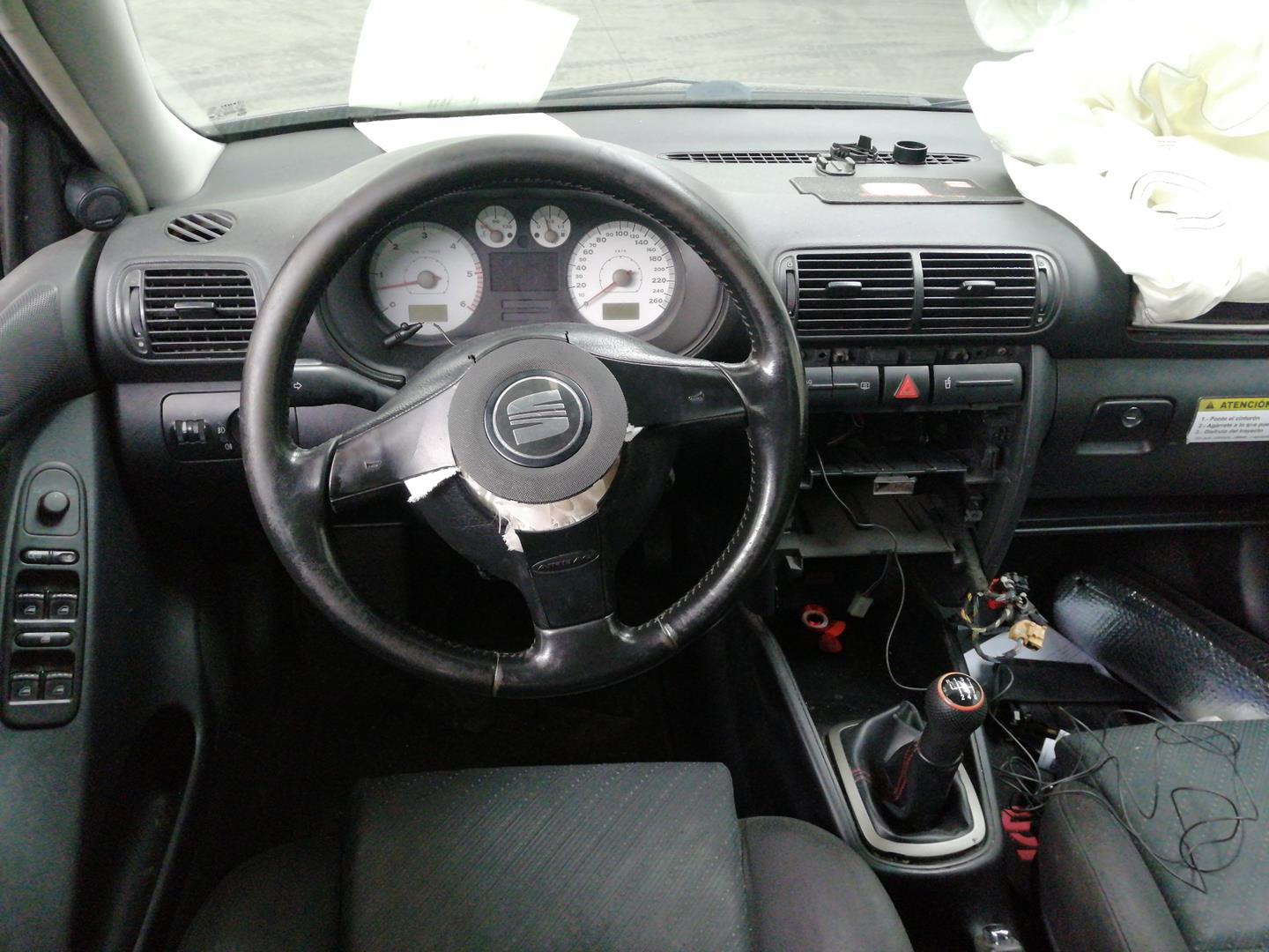 SEAT Leon 1 generation (1999-2005) Galinių dešinių durų stiklo pakelėjo varikliukas F005S00060, 18PINES, 5PUERTAS 24196035
