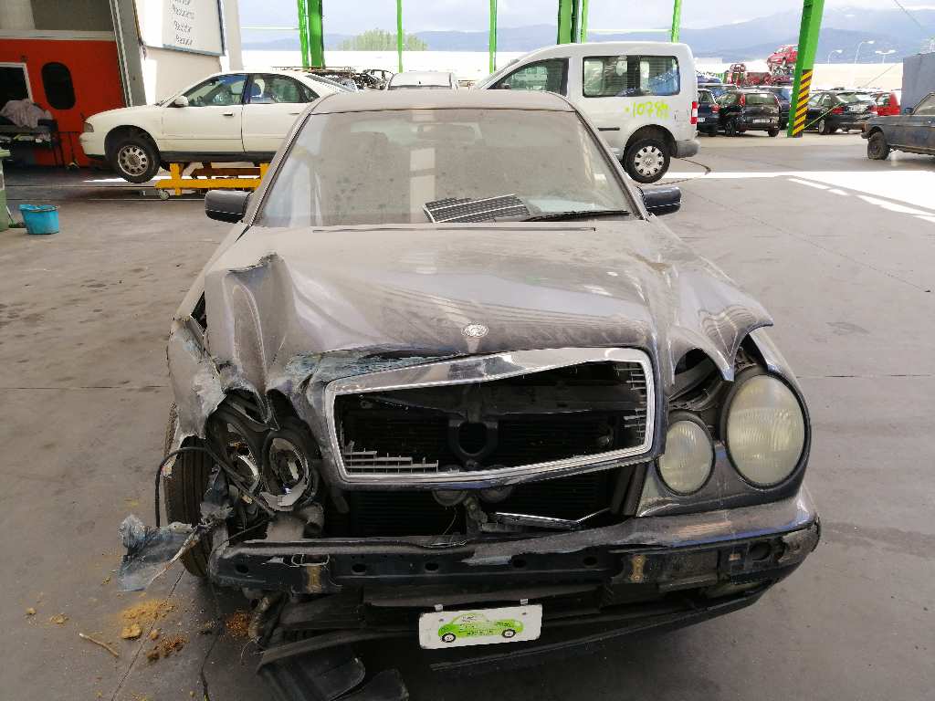 OPEL E-Class W210 (1995-2002) Bagdifferentiale 3.07,3.07+2103511108 19687387