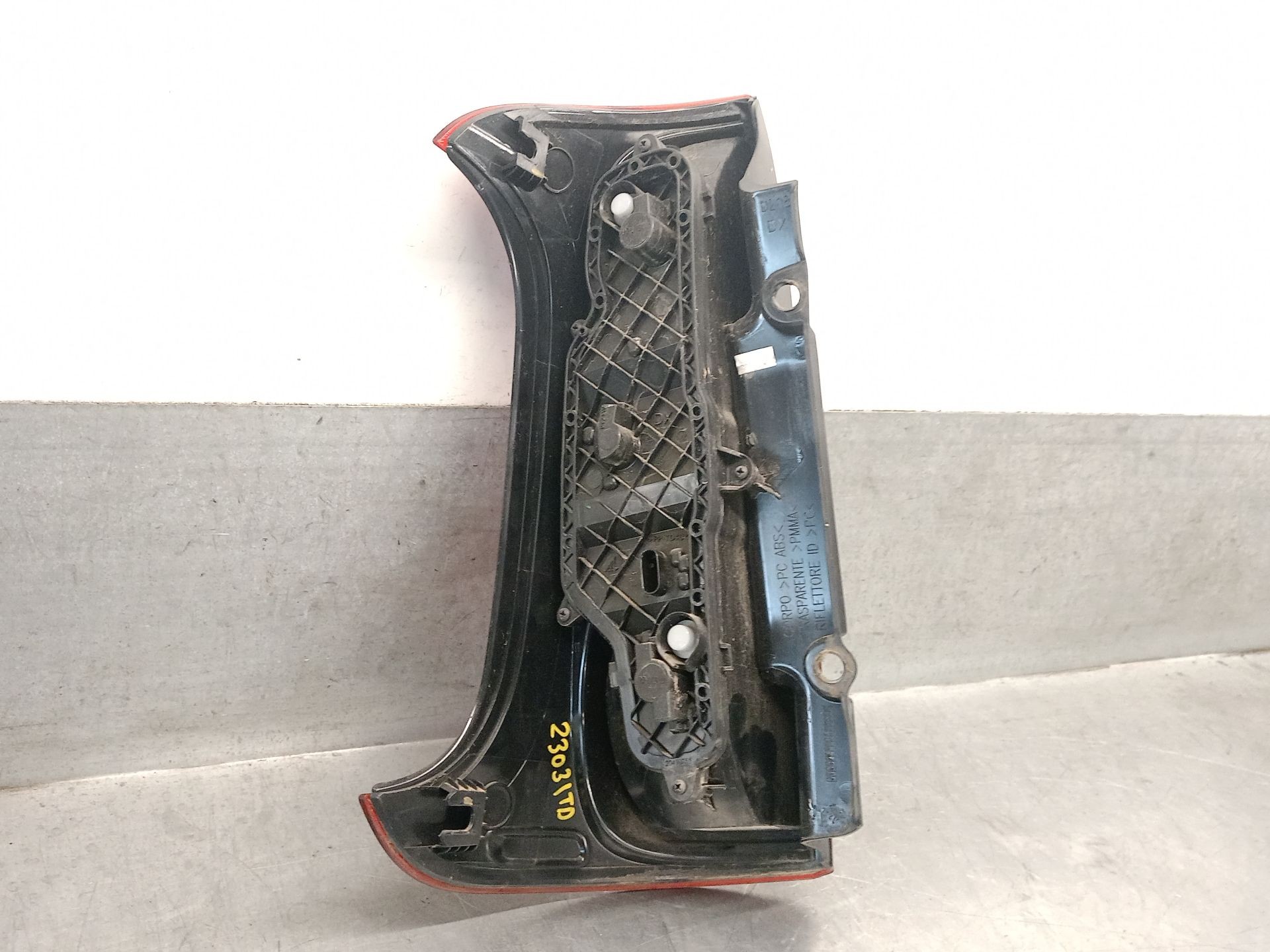 Scheinwerfer hinten rechts 46341162 52102350 de Fiat Panda (312_, 319_) 2012-2026 69 CV con 61000 km - pieza usada