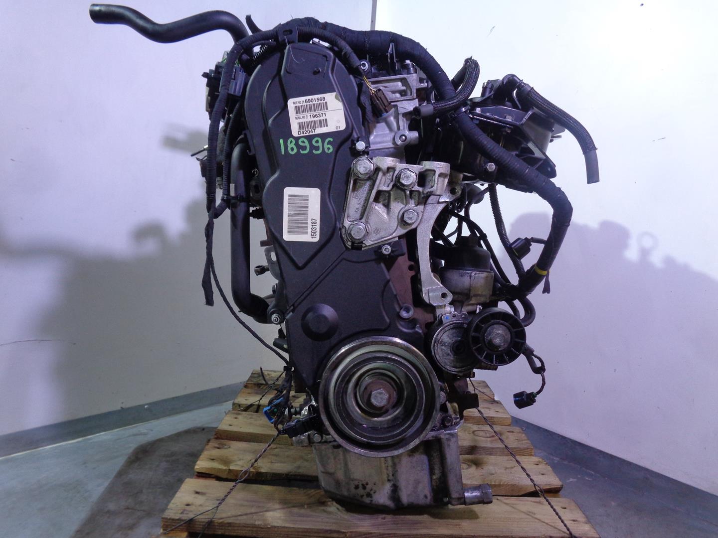 VOLVO S40 2 generation (2004-2012) Engine D4204T, 196371, 8252346 24157403