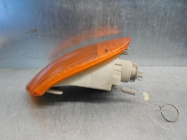 FIAT Punto 1 generation (1993-1999) Front Right Fender Turn Signal 46402657,NARANJA,3PUERTAS 19766011