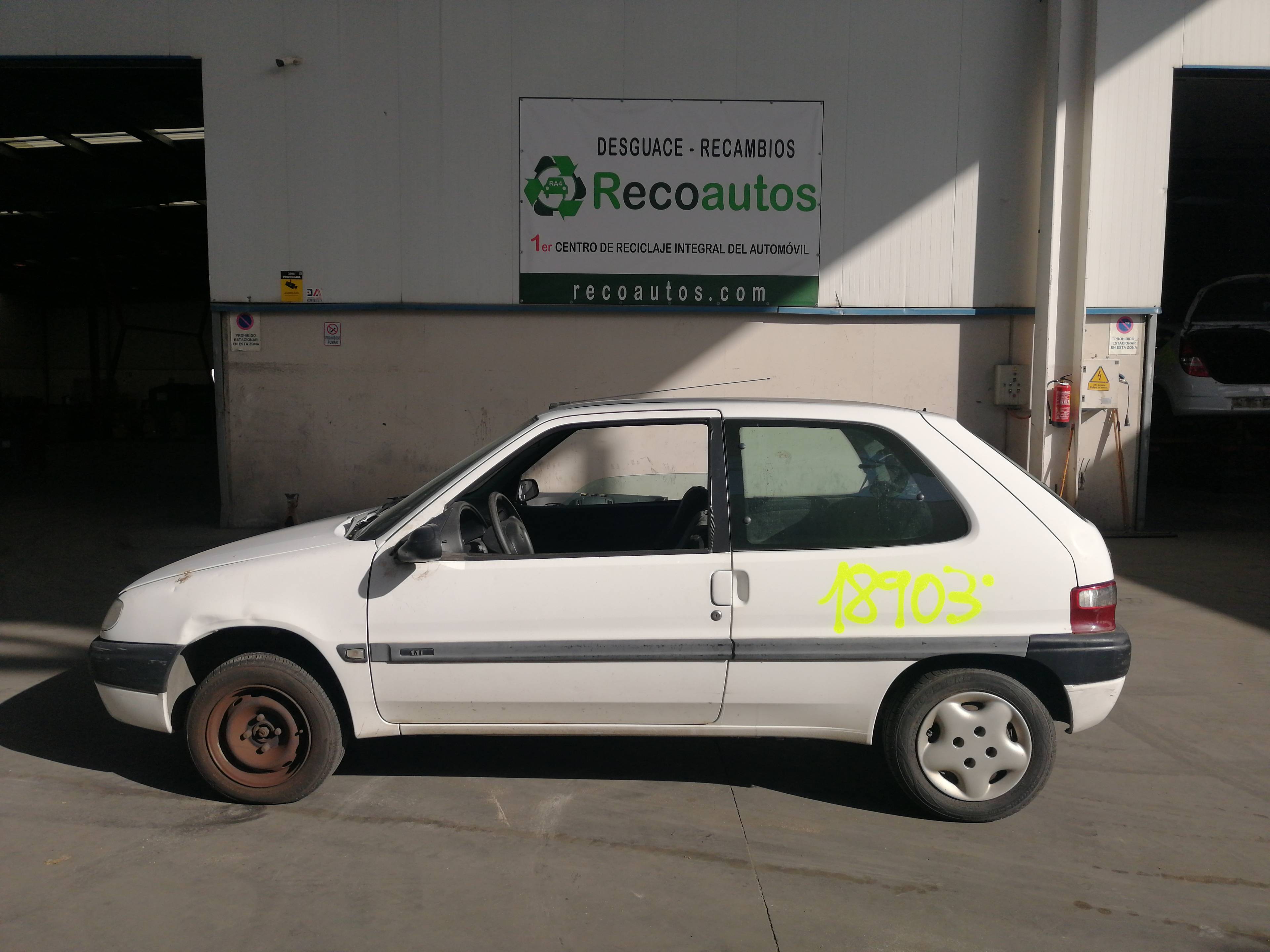 OPEL Saxo 2 generation (1996-2004) Крыло переднее левое +BLANCA 21732089