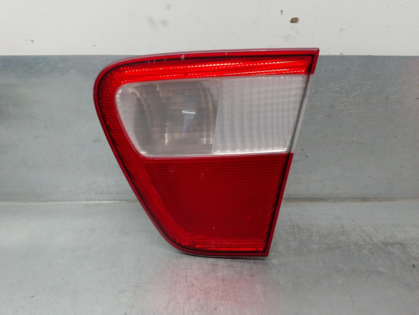 SEAT Ibiza 2 generation (1993-2002) Feu arrière droit 6K5945092F, DEPORTON, 4PUERTAS 21406593