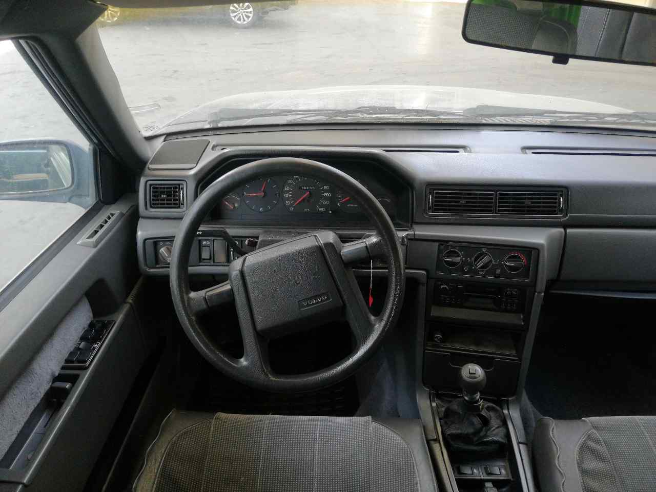 VOLVO 740 1 generation (1983-1992) Étrier de frein avant droit 271351, GIRLING 24132456