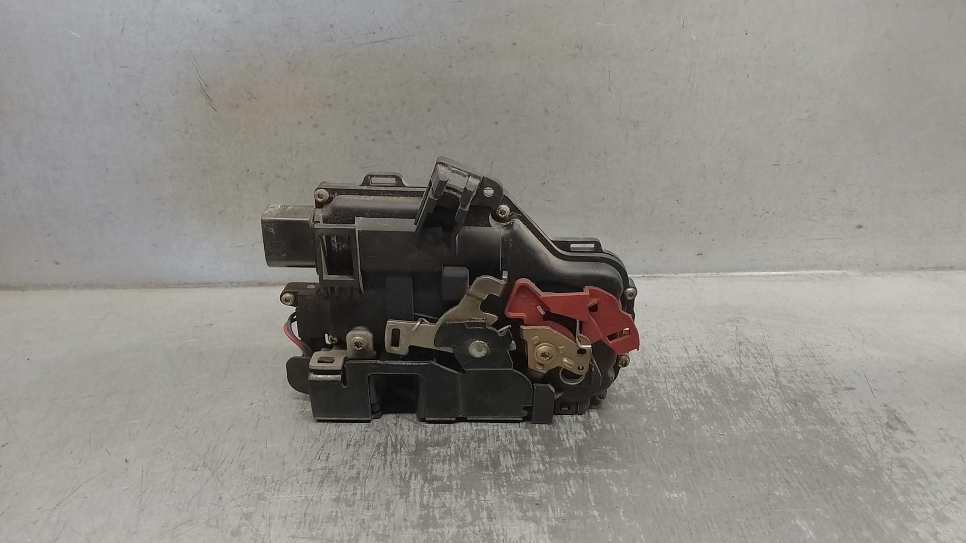 AUDI A4 B7/8E (2004-2008) Front Right Door Lock 8E1837016C,7PINES,5PUERTAS 24226993