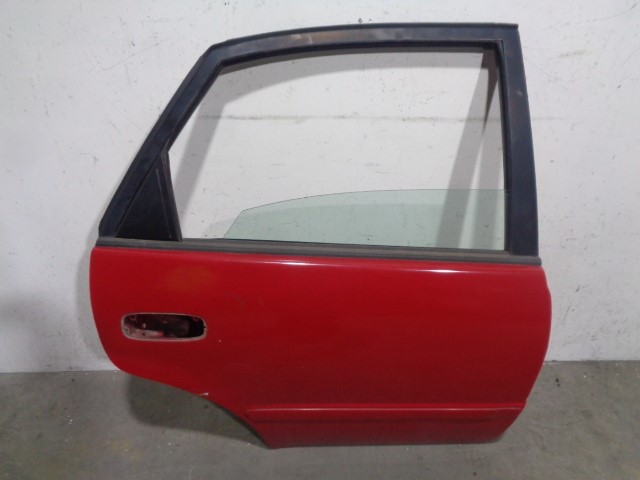 TOYOTA Corolla 8 generation E110 (1995-2002) Rear Right Door 6700302140, ROJA, 5PUERTAS 19914548