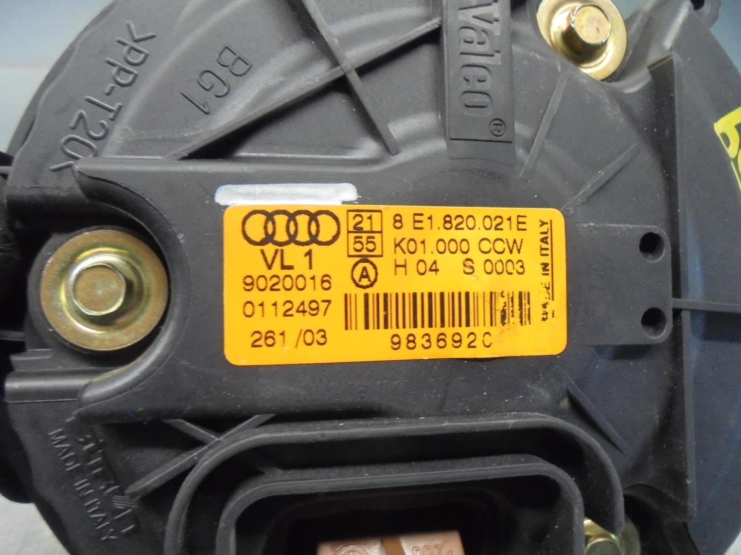 AUDI A4 B6/8E (2000-2005) Lämmittimen tuuletin 8E1820021E 22482676