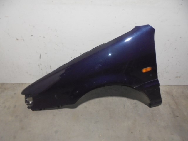 VOLKSWAGEN Passat B3 (1988-1993) Front Left Fender AZUL 19767726