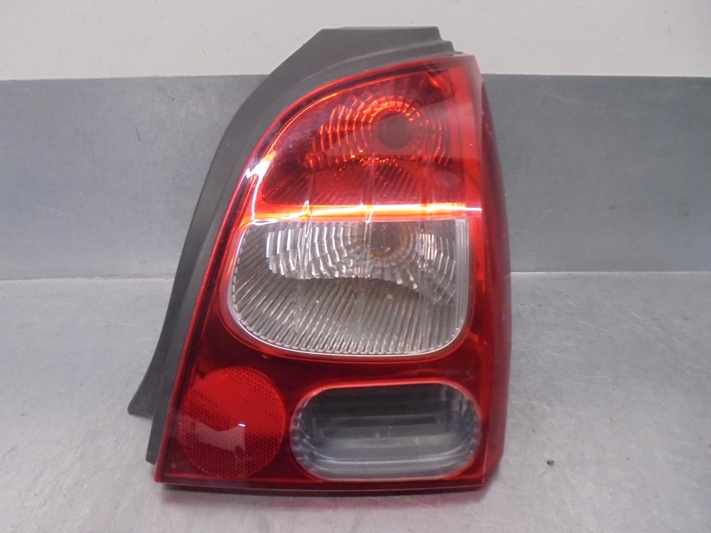 RENAULT Twingo 2 generation (2007-2014) Rear Right Taillight Lamp 8200387889, 3PUERTAS 24218658