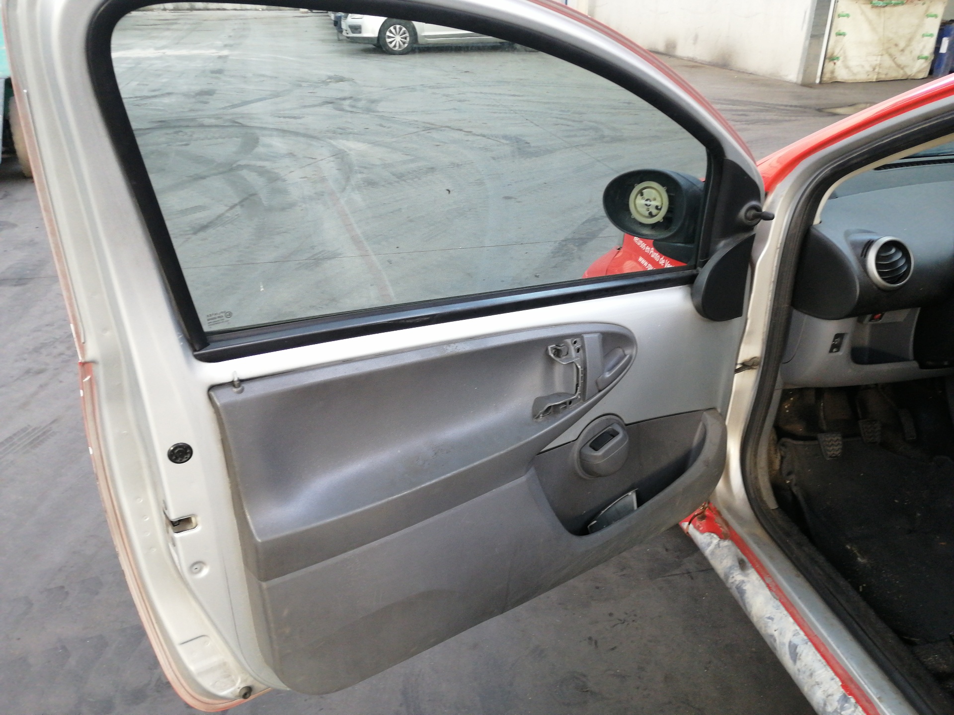 CHEVROLET Aygo 1 generation (2005-2014) Alte unități de control 19840898