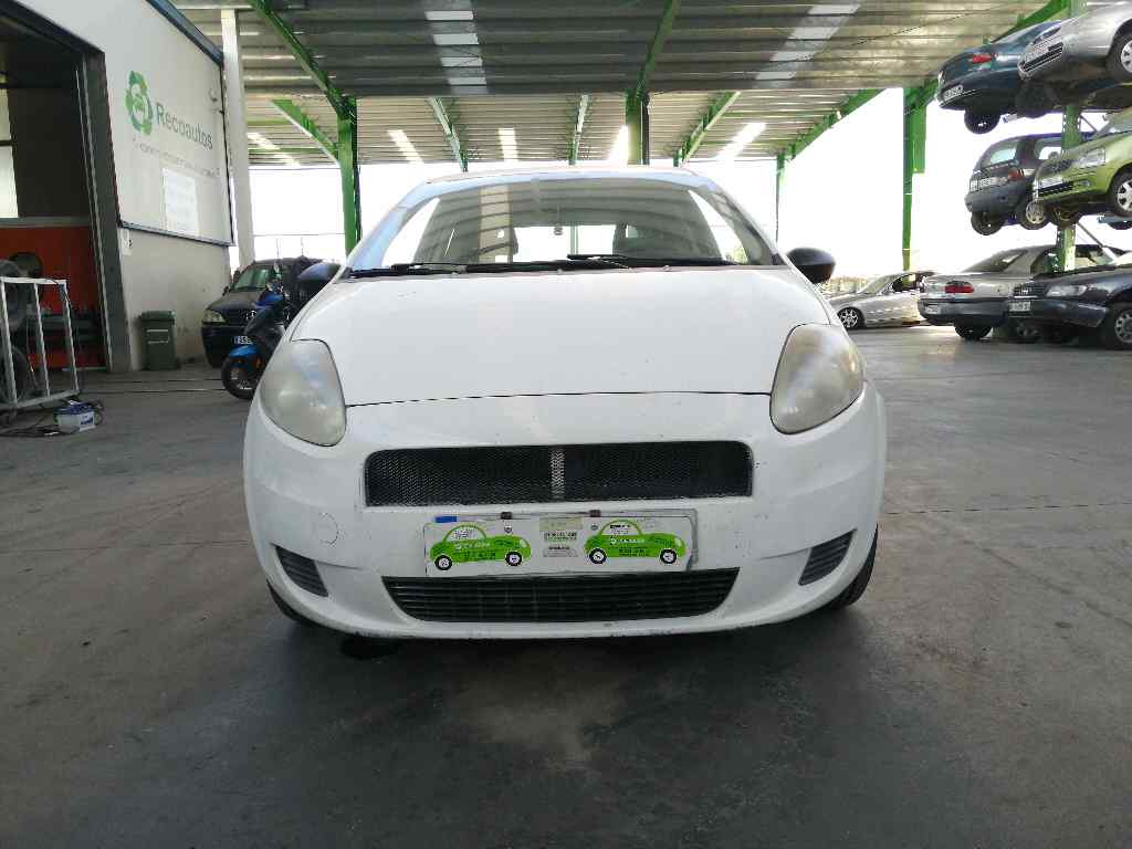 FIAT Grande Punto 1 generation (2006-2008) Jobb első ajtó zárja 3PUERTAS, 3PUERTAS+6PINES 19753552