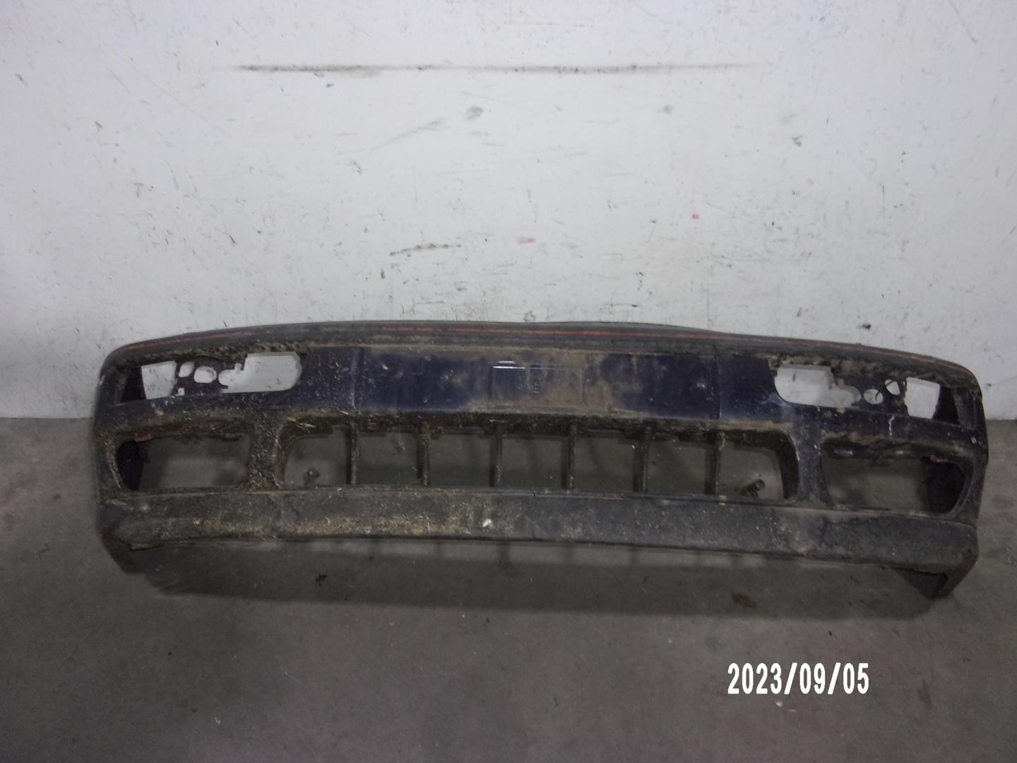 VOLKSWAGEN Golf 3 generation (1991-1998) Бампер передний AZULCLARO, 1H6807217 21734063