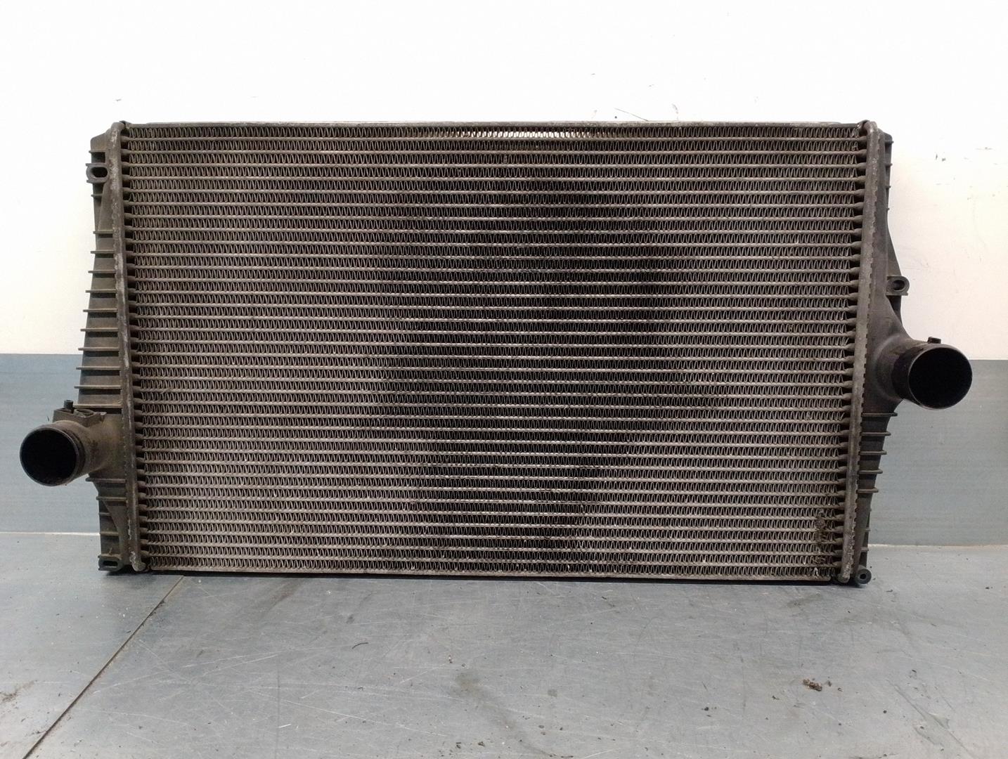 VOLVO XC90 1 generation (2002-2014) Starpdzesētāja/interkūlera radiators 30748808, 989581K, VALEO 24167062