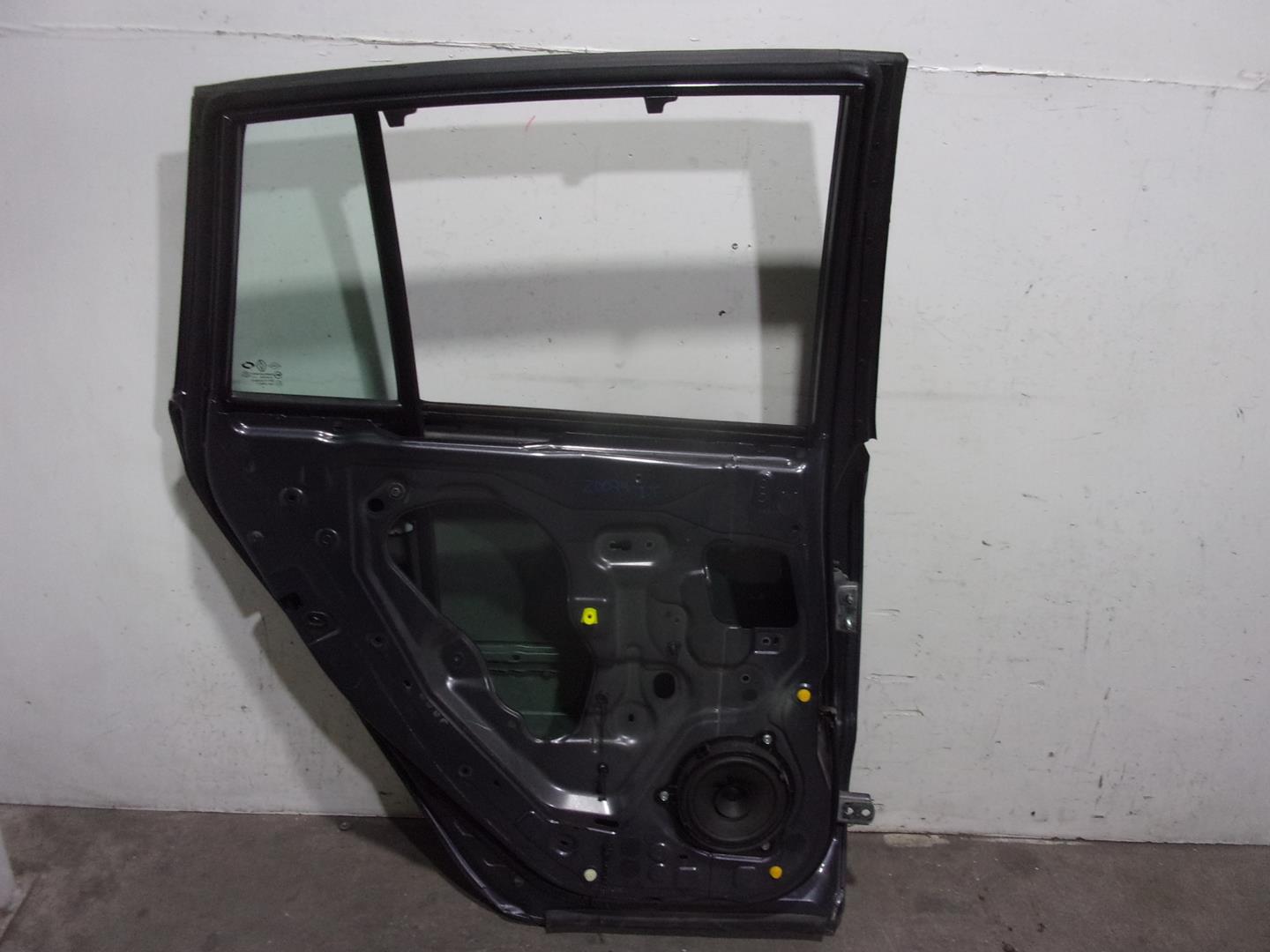 RENAULT Koleos 1 generation (2008-2016) Rear Left Door GRISOSCURO, 5PUERTAS 23757496